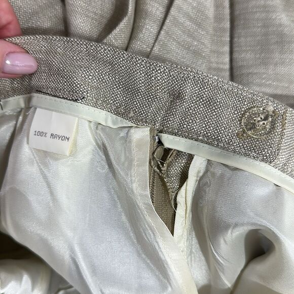 John Meyer Vintage Pleated Knee Length Elegant Beige Skirt Size 10 - Picture 6 of 8